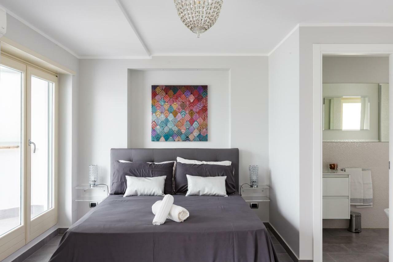 Penthouse 40 In Trastevere With Seasonally Jacuzzi Rzym Zewnętrze zdjęcie